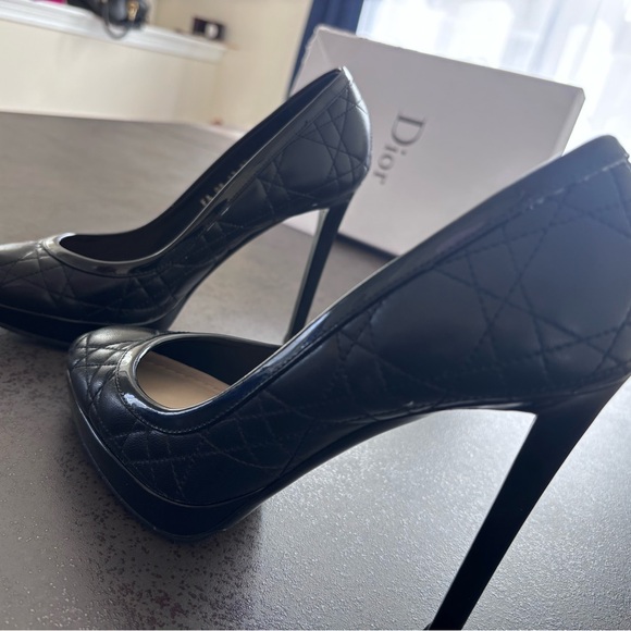 Dior Black Quilted Heels - Picture 3 of 6